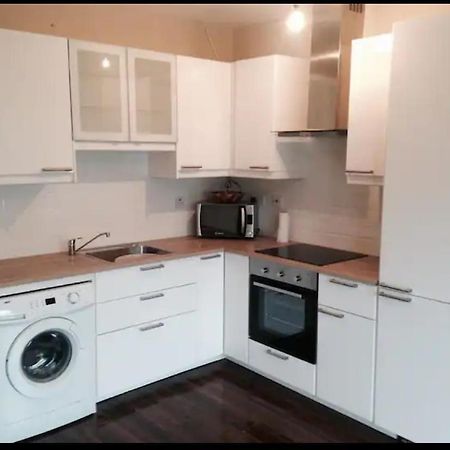 Salthill Village 3 Bed Apartment Голуей Екстериор снимка